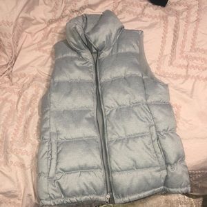 Old navy puffer vest